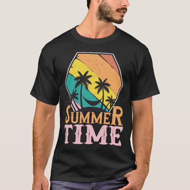 Sommerzeit, Strand, Hängematte und Palmen T-Shirt (Vorderseite)