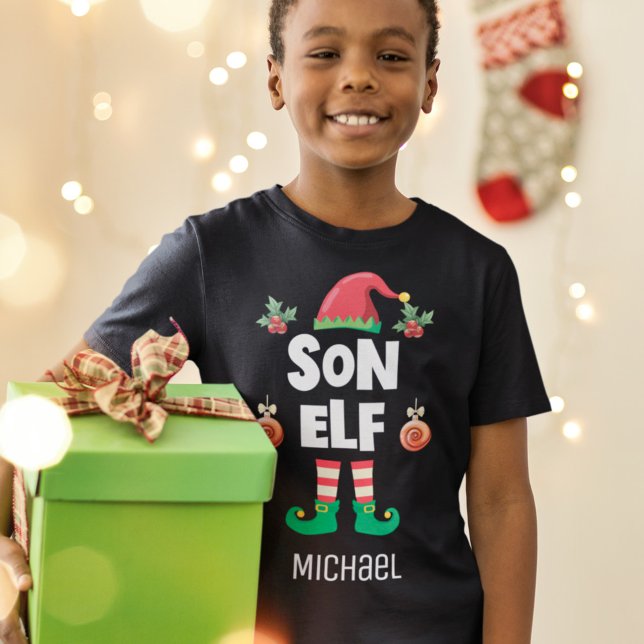 Son elf Familie passend Weihnachtsausstellung Name T-Shirt (Von Creator hochgeladen)