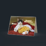 Son Happy Birthday Kitten mit Toy Tiger Karte<br><div class="desc">Sie können diese Karte mit dem Namen und dem Alter Ihres Sohnes personalisieren. "Lieber Sohn,  ich hoffe,  dein Geburtstag ist pur und schmutzig!"</div>