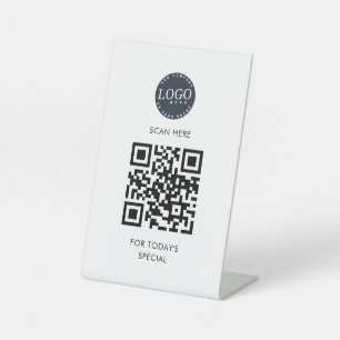Sonderaktion für QR-Code und Logo hinzufügen Sockelschild