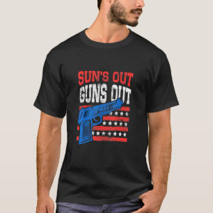 Songs Out Guns Out American Flag Patriotic Pistole T-Shirt