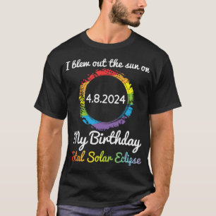 Sonne am 4. 8. 24. Geburtstag total Solar T-Shirt