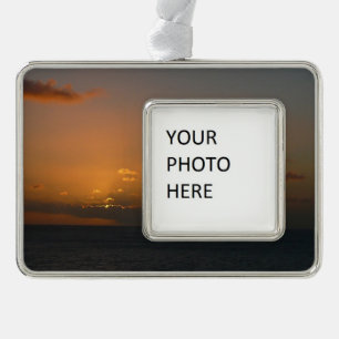 Sonne hinter Wolken II Seascape Rahmen-Ornament Silber