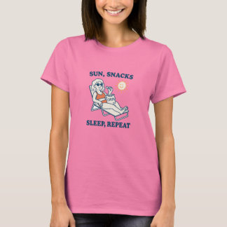 Sonne, Snacks, Schlaf, Wiederholen T-Shirt