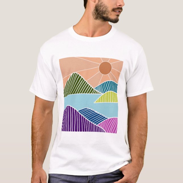 Sonne über Fluss und Berglandschaft T-Shirt (Vorderseite)