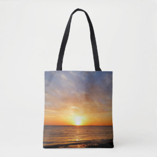 SONNENANLAGE ÜBER DEM MEER