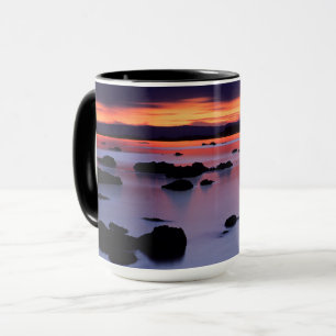 Sonnenaufgang am Black Point des Mono Lake Tasse