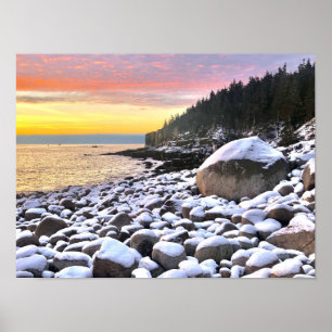 Sonnenaufgang am Boulder Beach in Acadia Poster