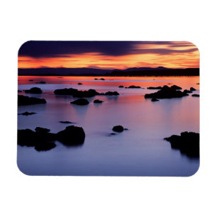 Sonnenaufgang am Schwarzen Punkt des Monosees Magnet