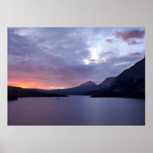 Sonnenaufgang am St. Mary Lake Poster