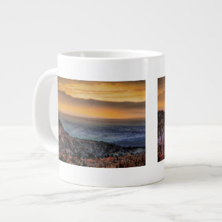 Sonnenaufgang an Bryce Schlucht Jumbo-Tasse