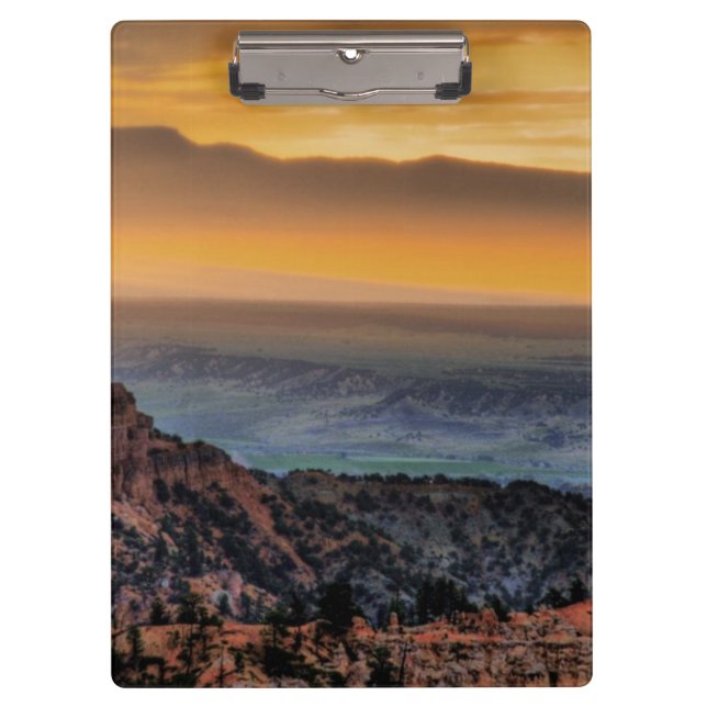 Sonnenaufgang an Bryce Schlucht Klemmbrett (Vorderseite)
