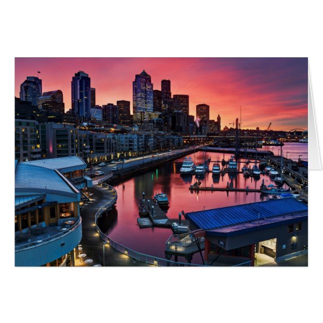 Sonnenaufgang an Pier 66 mit Blick auf Glockenhafe (Vorderseite (Horizontal))