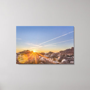 Sonnenaufgang auf dem Strand Armação in Leinwanddruck