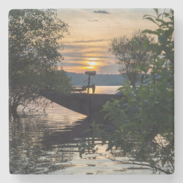 Sonnenaufgang des Fischereibootes Steinuntersetzer