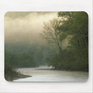 Sonnenaufgang durch Nebel aus Red Bluff, Mousepad