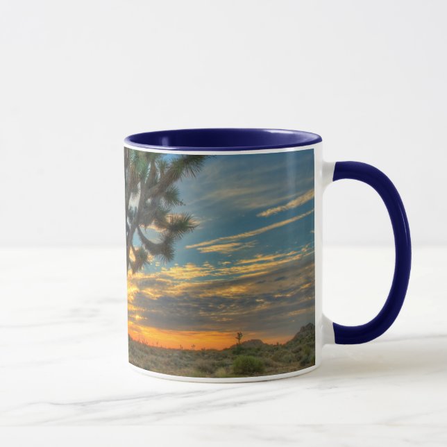 Sonnenaufgang im Joshua-Baum-Nationalpark Tasse (Rechts)