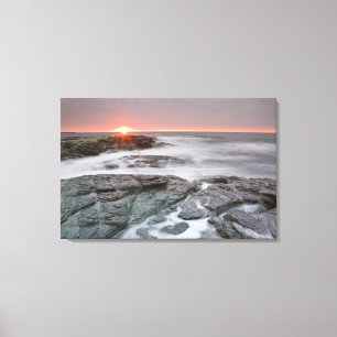 Sonnenaufgang in der Nähe des Brenton Point State Leinwanddruck