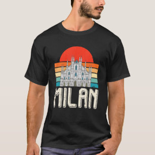 Sonnenaufgang in Mailand Norditalien mit Mailänder T-Shirt
