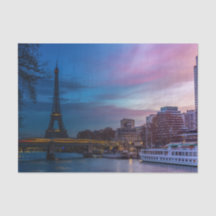 Sonnenaufgang über dem Eiffelturm - Paris, Frankre
