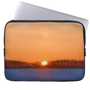 Sonnenaufgang über der Prärie   Manitoba, Kanada Laptopschutzhülle