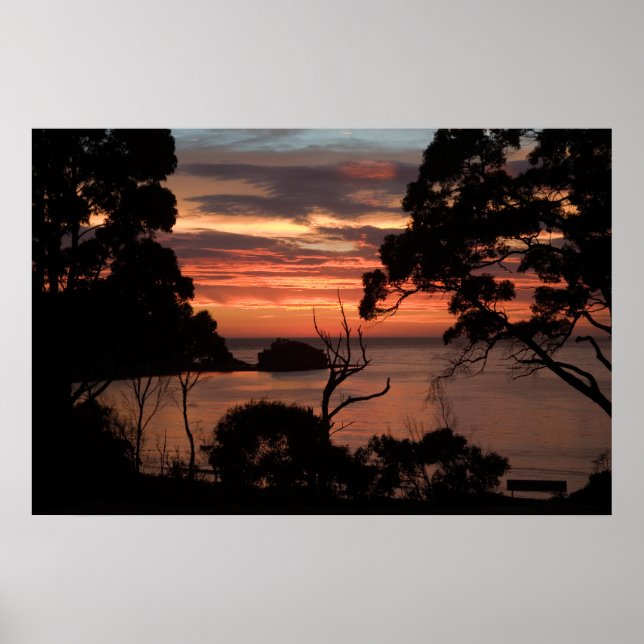 Sonnenaufgang über Freycinet Poster (Vorne)