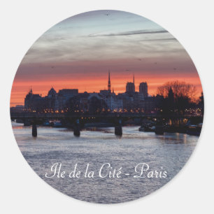 Sonnenaufgang über Ile de la Cite und Notre Dame - Runder Aufkleber