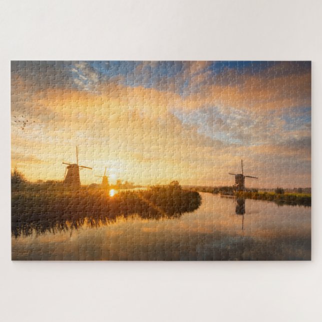 Sonnenaufgang über Windmühlen und einem Fluss in H Puzzle (Horizontal)