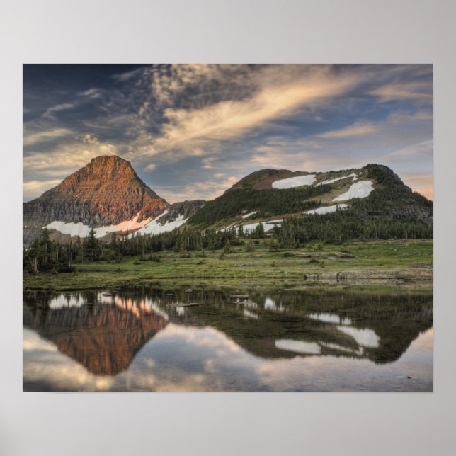 Sonnenaufgang und Reflexion, Glacier National Park Poster (Vorne)