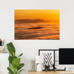 Sonnenaufgangsfarben und Wolken Poster