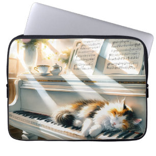 Sonnenbeschienenes Klavier Katzen Cottagecore Trau Laptopschutzhülle