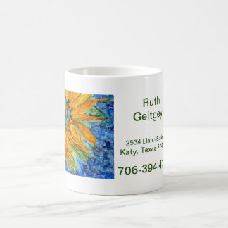 Sonnenblume auf Etikett mit blauem Hintergrund Kaffeetasse