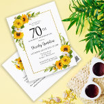 Sonnenblume Daisy 70. Geburtstagsparty Einladung Postkarte<br><div class="desc">Hübsche gelbe Sonnenblume Blüte 70. Geburtstag Einladung. Gelbe Pfannenbäume und weiße Molkereien vermischen sich mit den Sonnenblumen. Ein rechteckiger goldfarbener Rahmen verleiht ihm ein elegantes Ambiente. Sehr einfach zu anpassen. Die Rückseite hat einen Sonnenblumenstrauß. Das ist perfekt für ein Sommergeburtstag. Dieser Artikel ist Teil der Kollektion Gelbe Sonnenblume Weiße Daisy....</div>