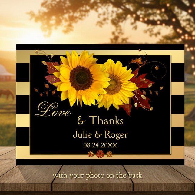 Sonnenblume Gold Streifen Foto Hochzeit Dankeschön Dankeskarte (Thank You card featuring festive sunflowers, fall leaves and floral swirls on chic gold stripes)
