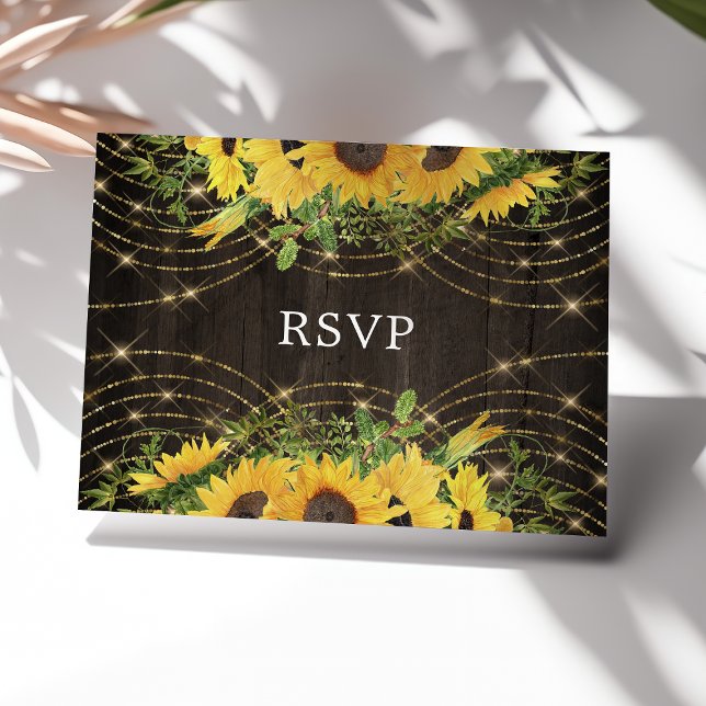 Sonnenblume Gold String Lights Rustic Wedding RSVP Postkarte (Von Creator hochgeladen)