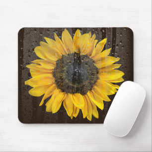 Sonnenblume mit Regentropfen auf Fenster Mousepad