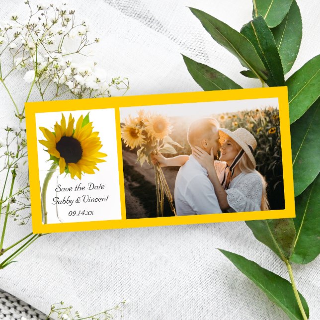 Sonnenblumen auf weißer Hochzeit Save the Date (Von Creator hochgeladen)