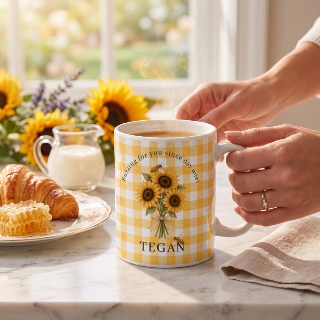 Sonnenblumen-Biene-Gingham-Blumen-Sentiment-Tasse Kaffeetasse (Von Creator hochgeladen)