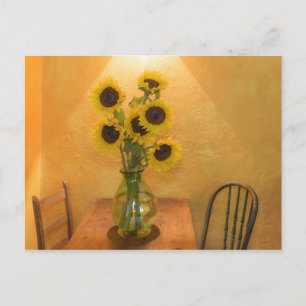 Sonnenblumen in Vase auf Tabelle 2 Postkarte