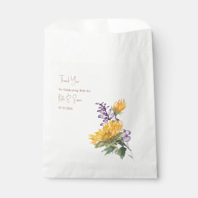 Sonnenblumen & Lavender Gold Text White Wedding Geschenktütchen (Vorderseite)
