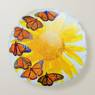 Sonnenblumen und Monarch Butterfly Migration Rundes Kissen
