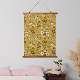 Sonnenblumen und Schmetterlinge im gelben Hintergr Wandteppich Mit Holzrahmen