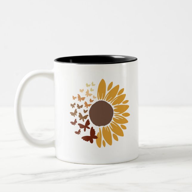 Sonnenblumen und Schmetterlinge Zweifarbige Tasse (Links)