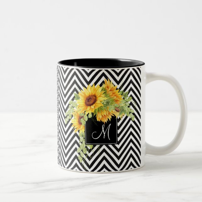 Sonnenblumen und Zickzack Streifen mit Monogramm Zweifarbige Tasse (Rechts)