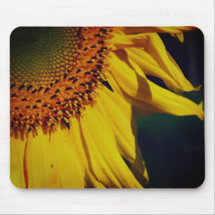 Sonnenblumenblätter Nah Mousepad