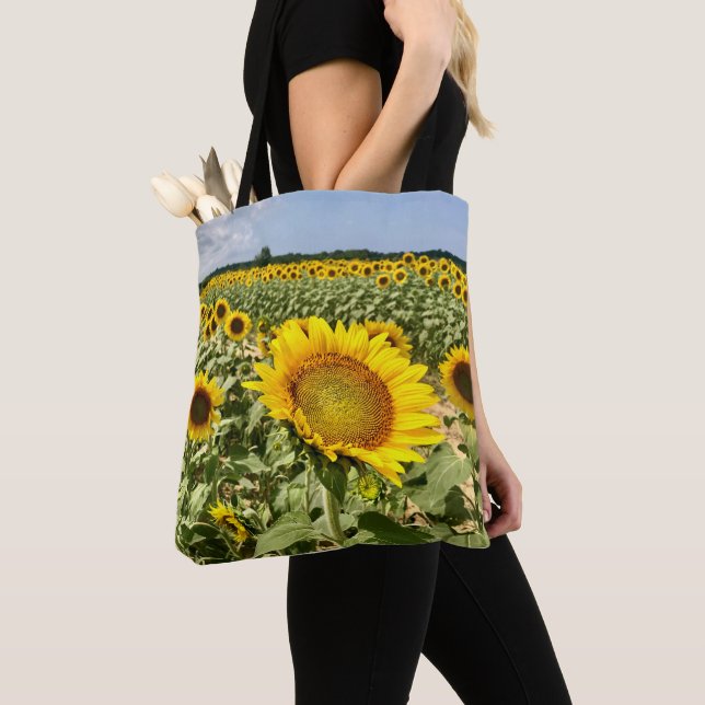 Sonnenblumenfeld-Tote-Tasche (Von Nahem)