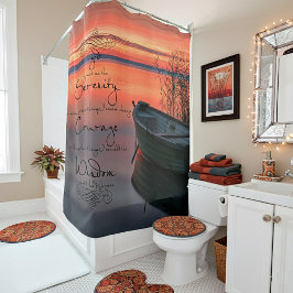 Sonnenboot mit ruhigem Gebet Duschvorhang