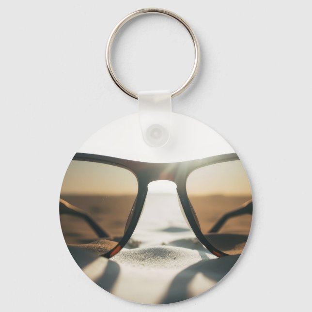 Sonnenbrille auf Sand Schlüsselanhänger (Vorderseite)