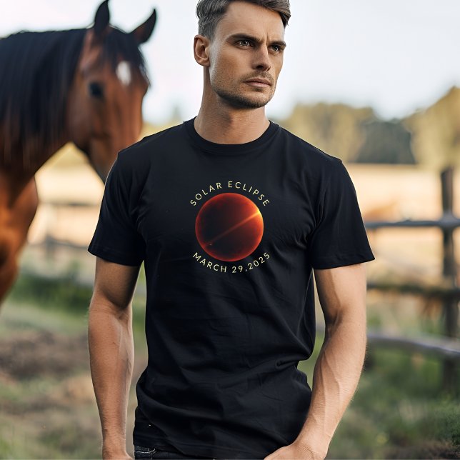 Sonnenfinsternis 2025 — Sondermeldung T-Shir T-Shirt (Von Creator hochgeladen)