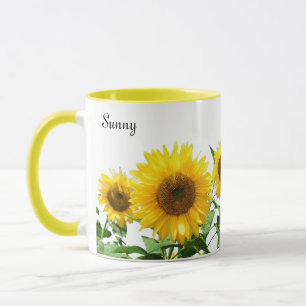 Sonnengelbe Sonnenblumen und Kalligraphie Tasse